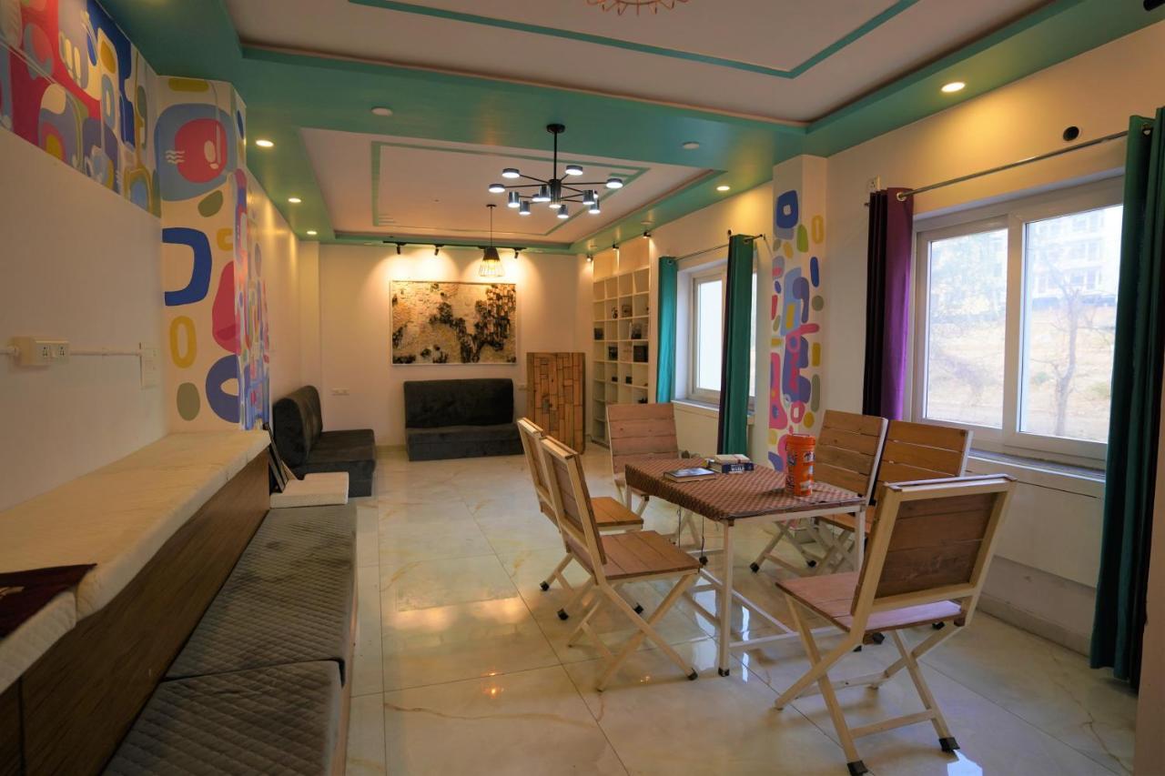 The Sweven Rishikesh Hostel Exterior photo