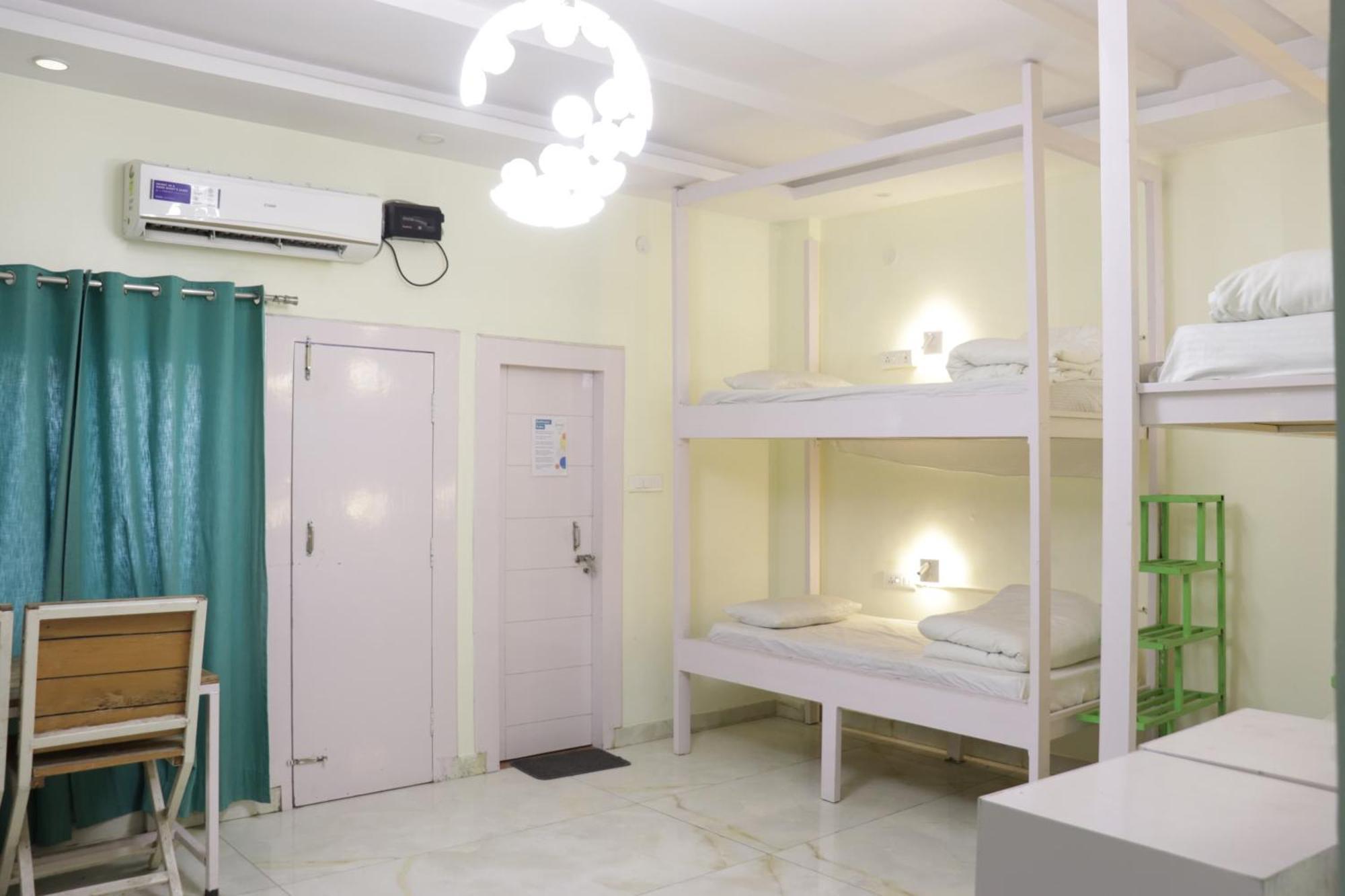 The Sweven Rishikesh Hostel Exterior photo