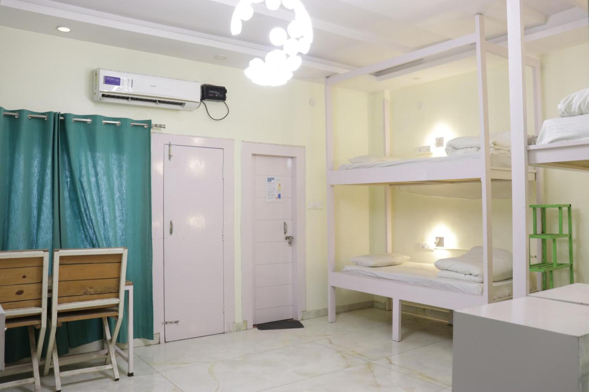 The Sweven Rishikesh Hostel Exterior photo